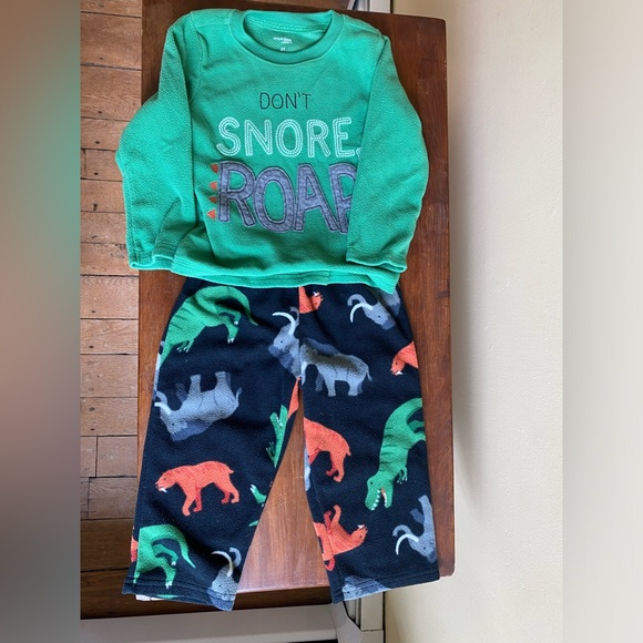 2t Dinosaur pajamas lot, various brands (see photos) - Picture 2 of 9